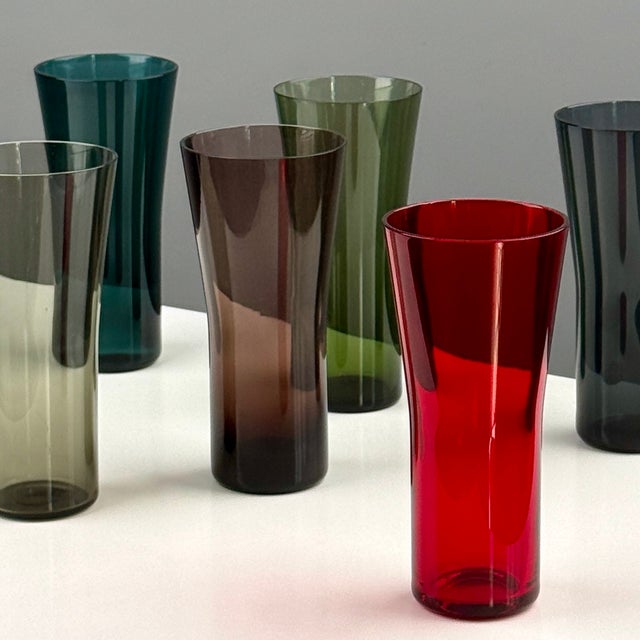 Mid-Century Modern Multi-Colored Drinking Glasses, 1960s, Set of 6 For Sale - Image 3 of 9
