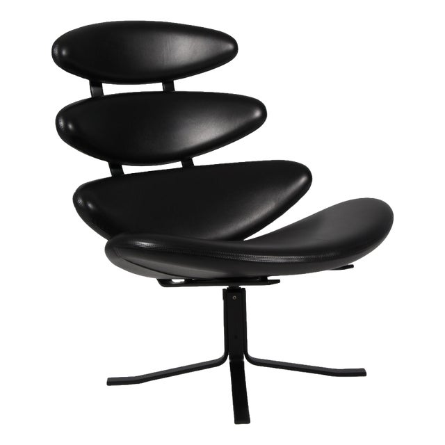 Corona Lounge Chair by Poul M. Volther For Sale