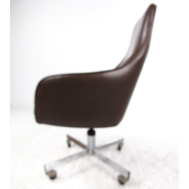 Brown 1970s Vintage Swivel Desk Chair by Jansko For Sale - Image 8 of 12