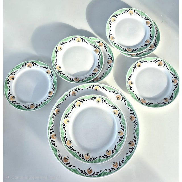 French Art Deco Maroussia Dessert Set from Sarreguemines, 1930s, Set of 8 For Sale - Image 9 of 10