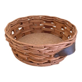 Vintage Round Woven Oak Casserole Serving Basket With Leather Handles For Sale