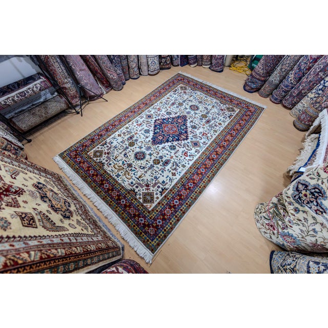 Middle Eastern Hand-Knotted Tabriz Medallion Knot Rug For Sale - Image 12 of 15