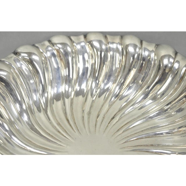 Mid-Century Modern Vintage Mid Century Modern Swirl Pattern Silver Plated Centerpiece Fruit Bowl For Sale - Image 3 of 11