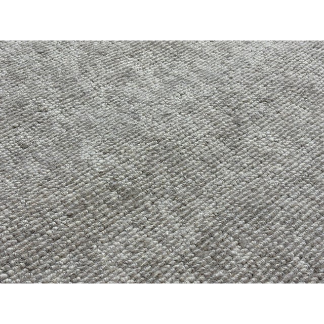 Rh Thana Performance Rug – 9' × 12' Oatmeal | Handwoven Wool Blend | Sculptural Pebbled Texture For Sale - Image 15 of 18