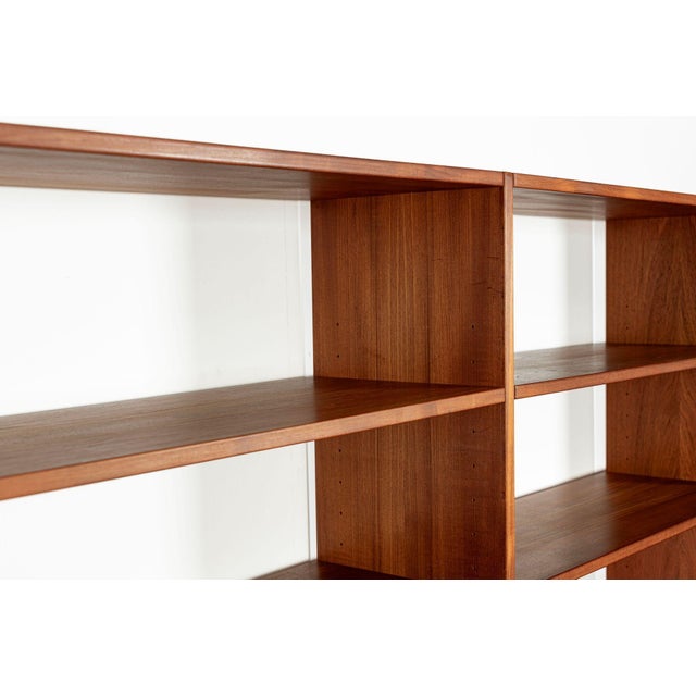 Wood Mid-Century Modern Teak Wall Unit Bookcase Ry100 by Hans Wegner for Ry Møbler, 1960s For Sale - Image 7 of 18