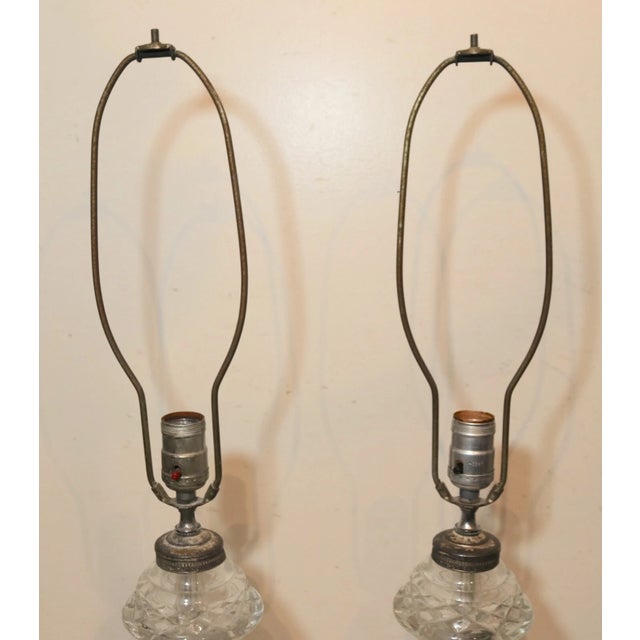 Vintage Pair of 2 Cut Clear Crystal Glass Silver Toned Electric Table Lamps For Sale - Image 4 of 12