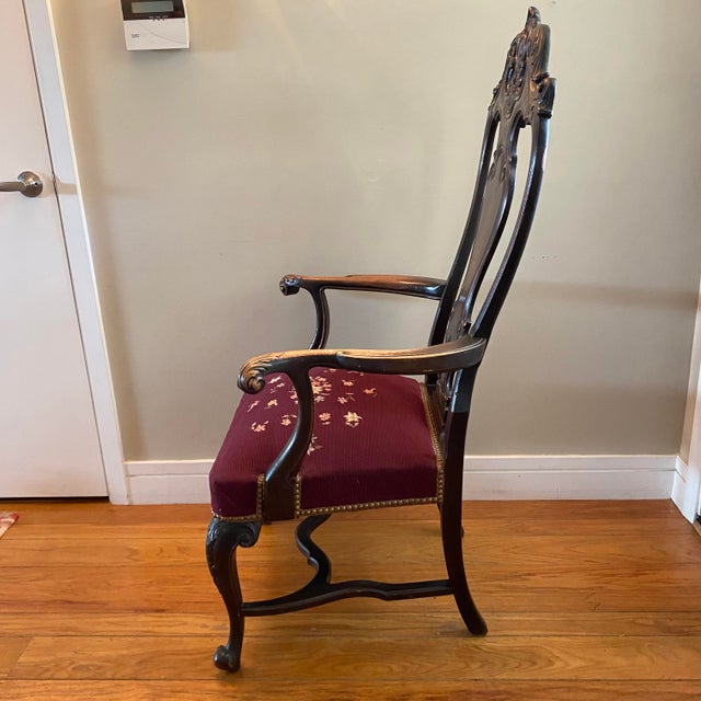 18th Century Queen Anne-Style Splat Back Walnut Armchair For Sale In Sacramento - Image 6 of 13