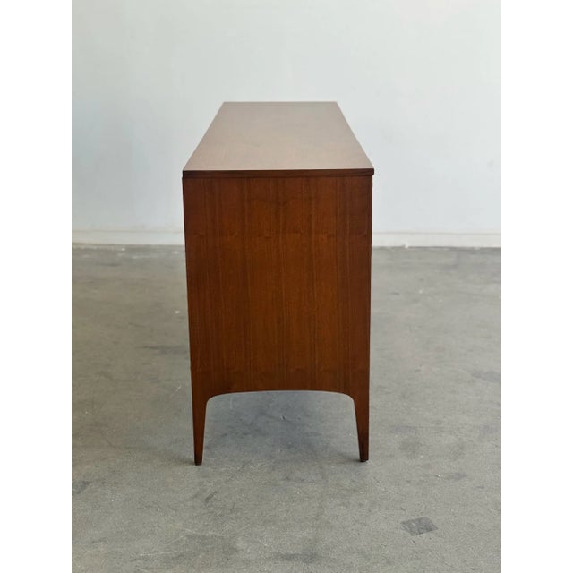 1960s Mid Century Modern Credenza in Warm Walnut For Sale - Image 9 of 17