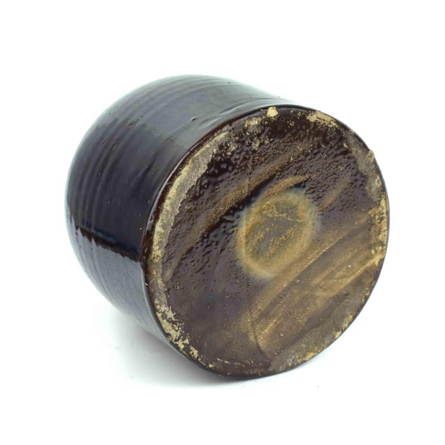 Ceramic Antique 19th Century American Deep Brown Earth-Toned Glaze Stoneware Whiskey Beehive Jug For Sale - Image 7 of 8