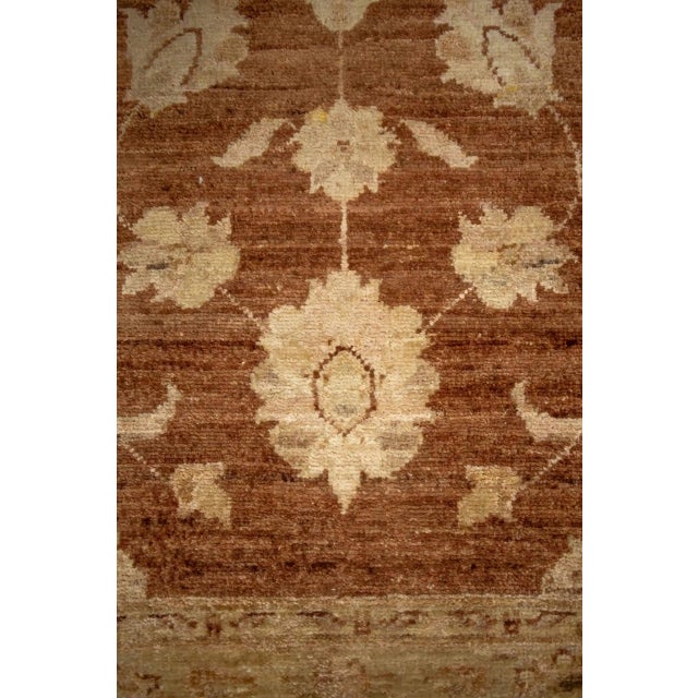 Hand-Knotted Ziegler Rug in Wool For Sale - Image 6 of 11