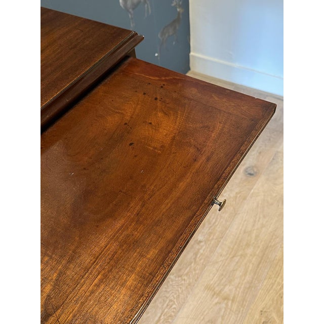 18th Century Chest of Drawers For Sale - Image 5 of 10