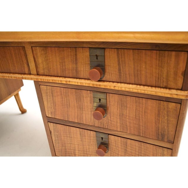 Vintage Walnut Pedestal Desk from Laszlo Hoenig, 1950s For Sale - Image 13 of 14