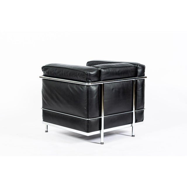 1980s Authentic Cassina Lc2 Black Leather Petit Lounge Chair by Le Corbusier, 4x Avail For Sale - Image 5 of 14