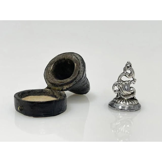 Dutch 18th Century Fob seal with coat of arms A Dutch 18th Century silver (unmarked) fob seal with coat of arms, probably...