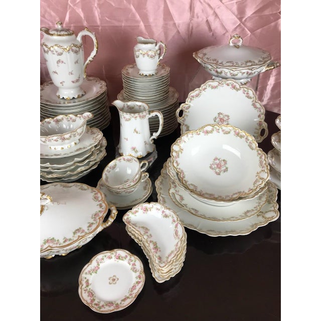 French Provincial Antique Haviland Limoges Schleiger 270 Dinnerware Set - Service for 12, 107 PCS For Sale - Image 3 of 12