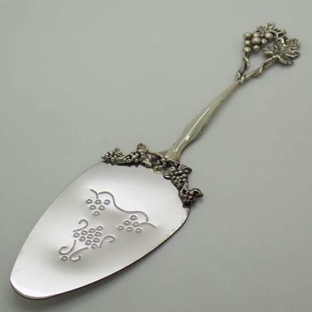 Vintage Italian Silver 800 Cake Server with Grape Design by Conti Marco, Arezzo, 1970s For Sale - Image 13 of 13