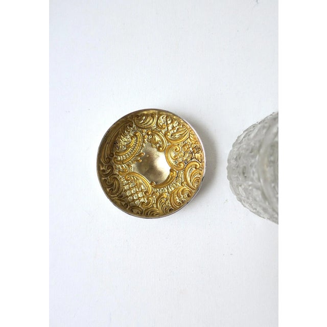 Antique English Sterling Silver Vanity or Bathroom Jar Box, Circa 19th-Century For Sale - Image 10 of 13