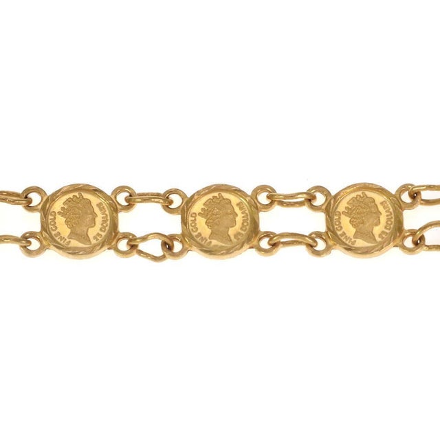 Contemporary 24k Yellow Gold Queen's Head Mini Coin Link Bracelet For Sale - Image 3 of 5