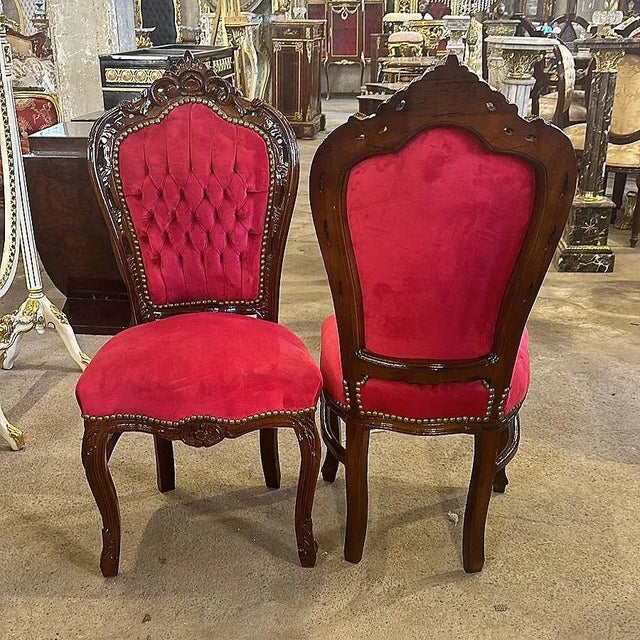 We bring this beautiful and clasical chair. Fully refinished and reupholstered using a high end designer damask velvet...