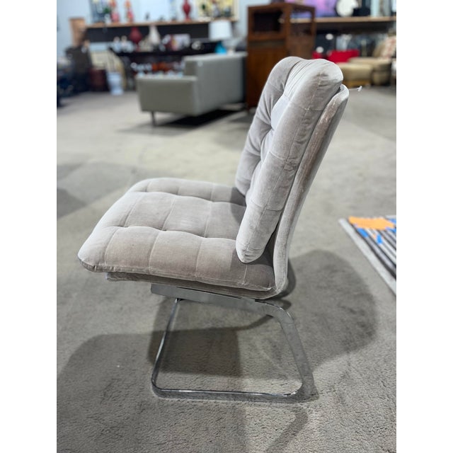 Contemporary 1975 Roche Bobois Gray Tufted Velvet Cantilever Chairs- Set of 2 For Sale - Image 3 of 12