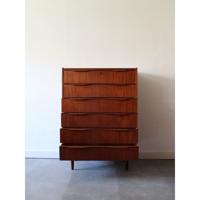 Vintage Danish Chest of Drawers in Teak, 1960s For Sale - Image 4 of 14