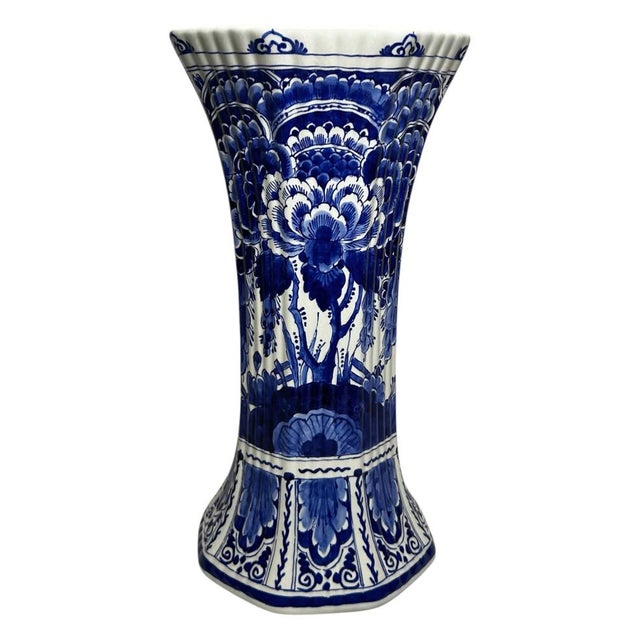 Large Vintage Hand-Painted Trumpet Vase by W.G. Andringa for Royal Delft, 1977 For Sale - Image 17 of 17
