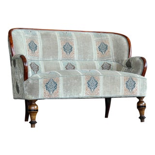 Early 20th Century, Danish Sheraton Style Loveseat in Mahogany For Sale