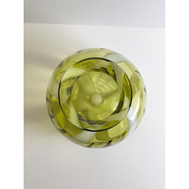 Glass Mid-Century Modern Italian Art Glass Vase from Cristalleria Toscana, 1960s For Sale - Image 7 of 11
