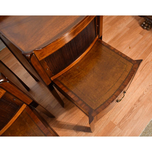 1920 Antique Beacon Hill Collection Regency Mahogany Nightstands Bedside Tables For Sale - Image 12 of 18