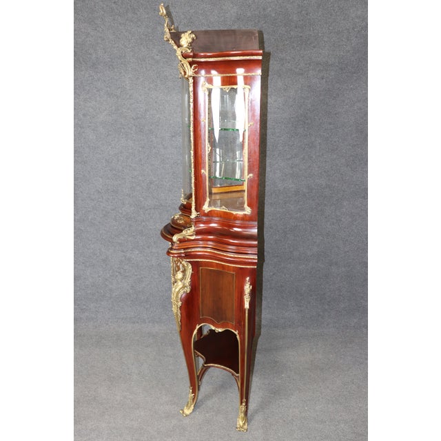 Late 19th Century Late 19th Century Signed J.Groschkus Abalone & Mother of Pearl Figural Bronze Bowed Glass Vitrine For Sale - Image 5 of 17