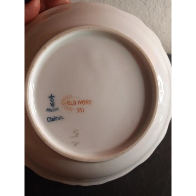 1950s Vintage 1950s Clarion Pattern Porcelain Nappy Dish For Sale - Image 5 of 8