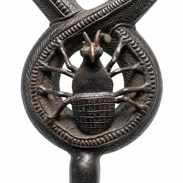 Emblem with Two-Headed Serpent, Spider and Double Gong from Royal Bamoun For Sale - Image 4 of 5