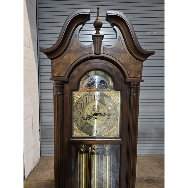 Mid 20th Century Sligh Trends Mahogany Chippendale Grandfather Clock