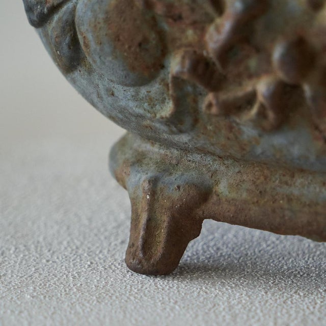 Late 19th Century Planter in Patinated and Rusted Cast Iron, 1890s For Sale - Image 4 of 9