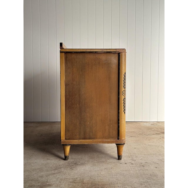 Early 20th Century Art Deco Distressed Dresser With Mirror For Sale - Image 16 of 18