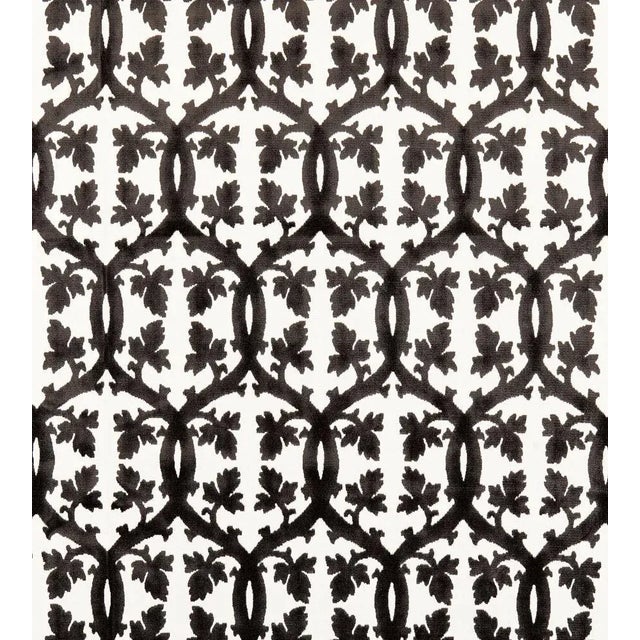Sample - The House of Scalamandré Falk Manor House Fabric, Carbon For Sale