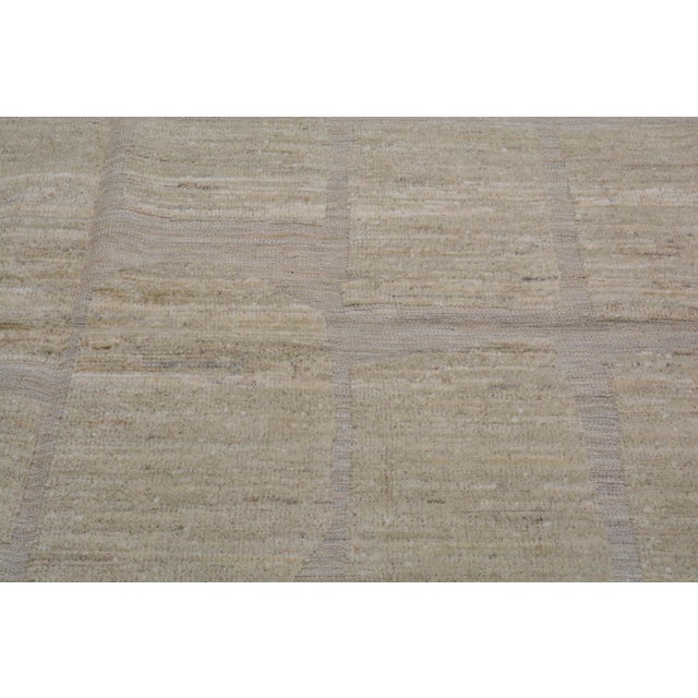 Moroccan Hand Knotted Wool Rug,7'8''x10'3'' For Sale In New York - Image 6 of 6