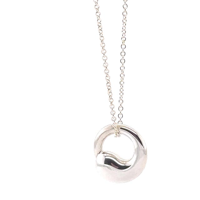 Tiffany and Co. Tiffany & Co. Sterling Silver Elsa Peretti Eternal Circle Pendant Necklace 4.11g For Sale - Image 4 of 7