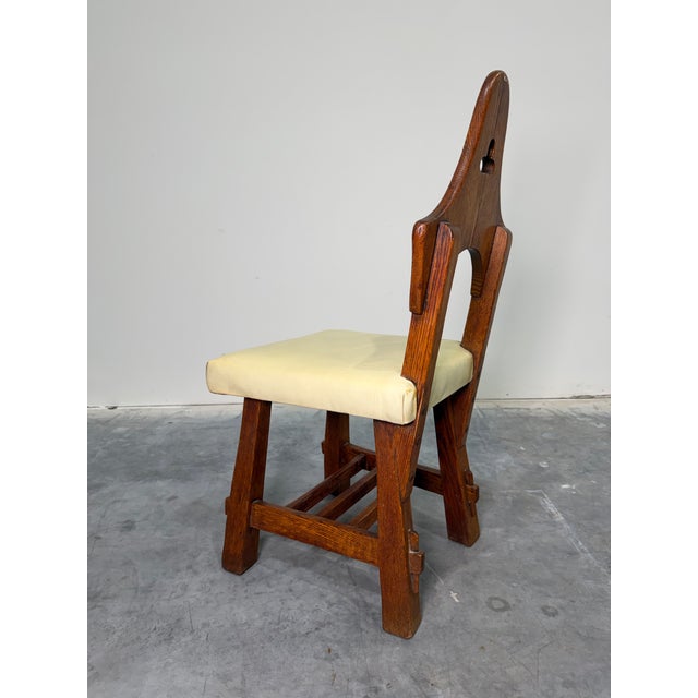 Charles Limbert Early 20th Century Brutalist Oak Arts and Crafts Antique Hall Chair in Manner of Charles Limbert For Sale - Image 4 of 11
