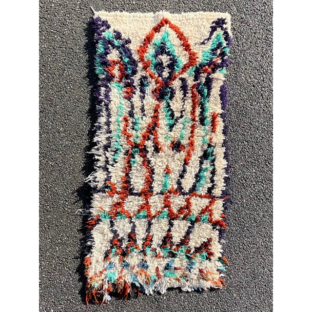 White Berber Moroccan Azilal Wool Rug For Sale - Image 8 of 8