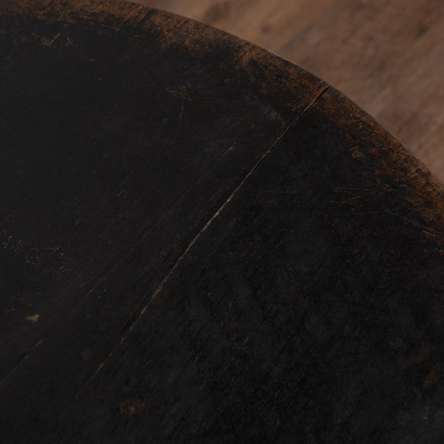 Wood 19th Century Swedish Black Painted Oak Oval Side Table For Sale - Image 7 of 17