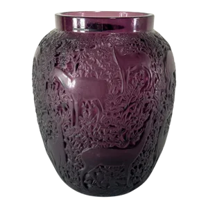 20th Century French Lalique Purple Amethyst Glass Vase With Deer