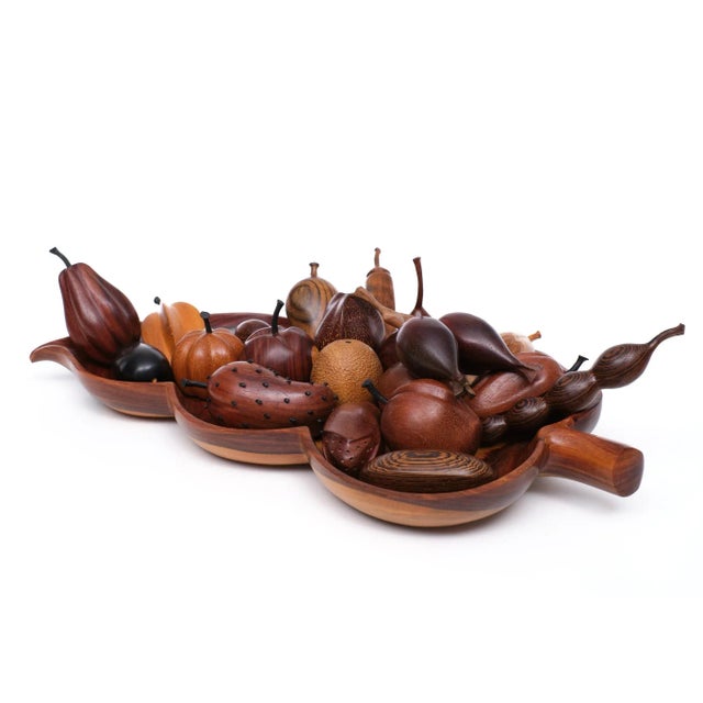 Hand-Carved Wooden Tropical Fruit Basket, 1985, Set of 21 For Sale - Image 12 of 12