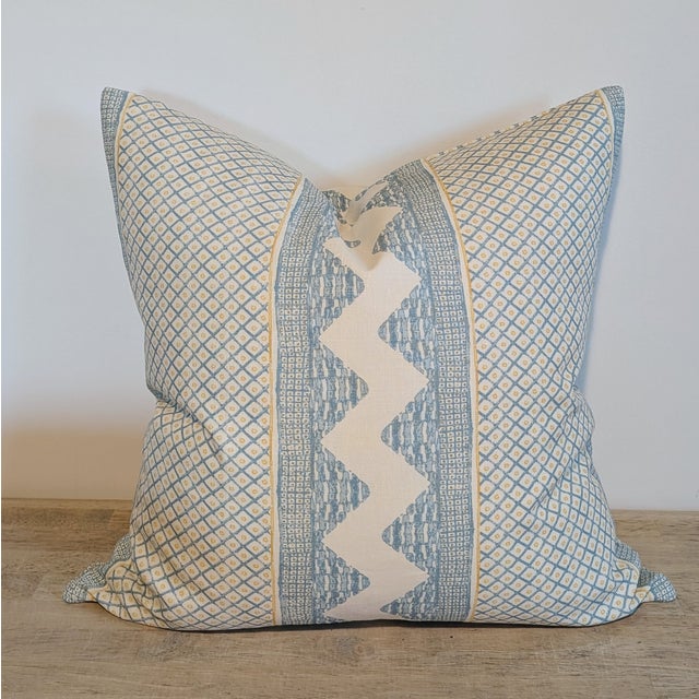 Looking for a different size, trim, or set quantity? For more information on customization capabilities, please reach out...