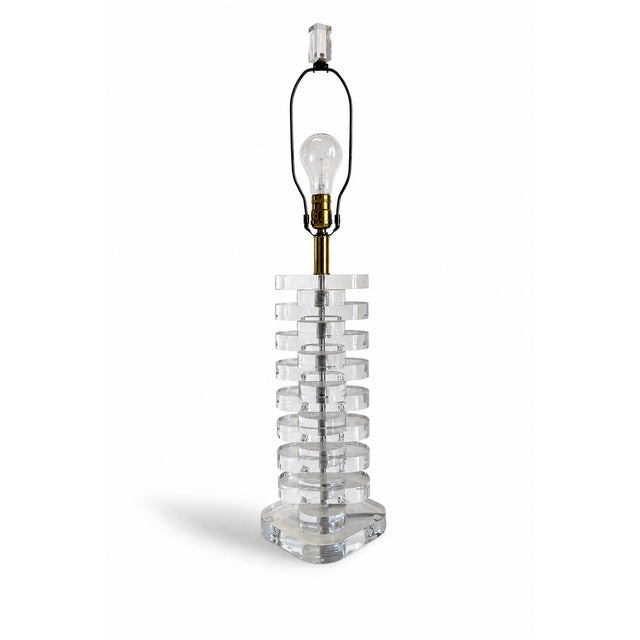 Mid-Century Modern 1970s Multi Stacked Lucite Table Lamp For Sale - Image 3 of 9