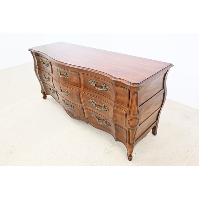 John Widdicomb French Louis XV Style Cherry Bombe Nine Drawer Dresser For Sale In South Bend - Image 6 of 17