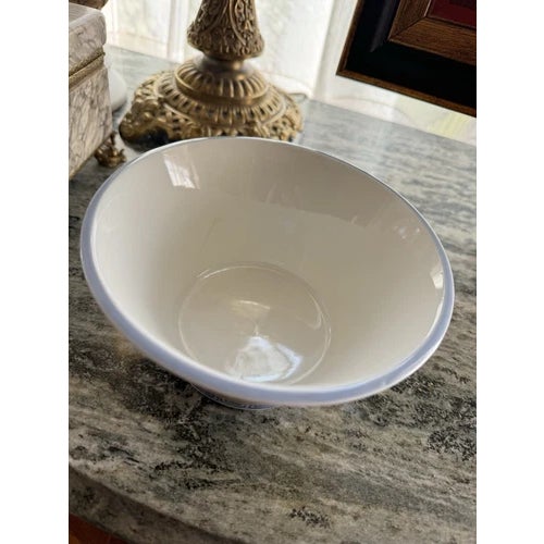 1910s Intage Republic Era Chinese Yellow Famile Jaune Serving Bowl 6" Diameter For Sale - Image 4 of 9