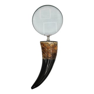 Vintage Traditional Carved Horn Magnifying Glass For Sale