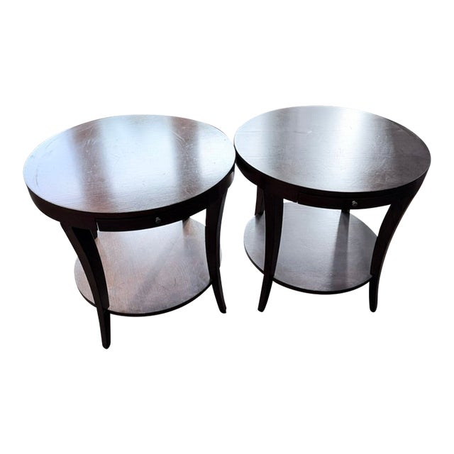 Late 20th Century Pair of Chippendale-Style Mahogany Circular Side Tables For Sale