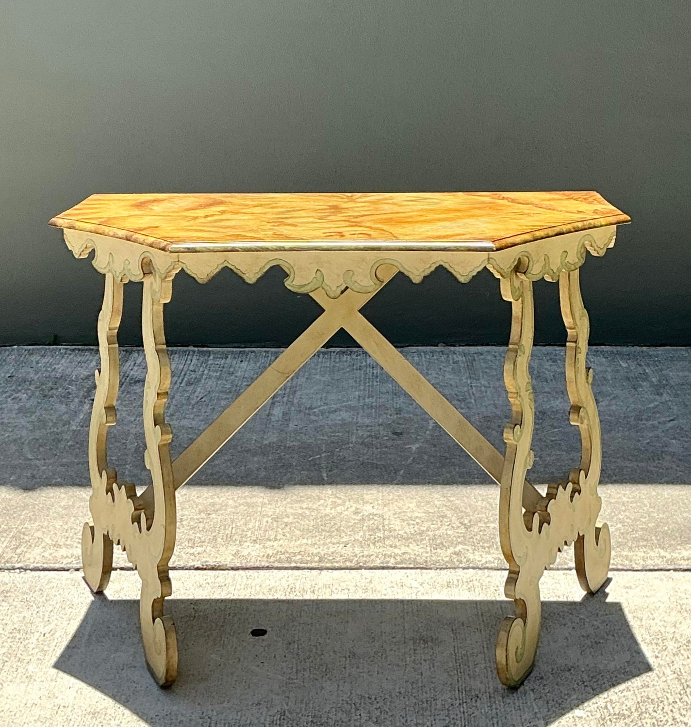 Vintage Chelsea House Hand Painted Console Table - Detail view